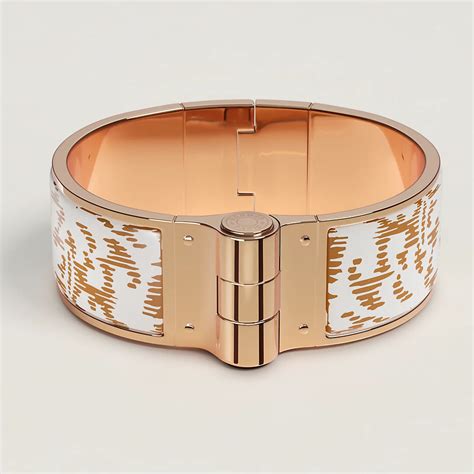 bracelet charniere hermes|hermes bracelet white and silver.